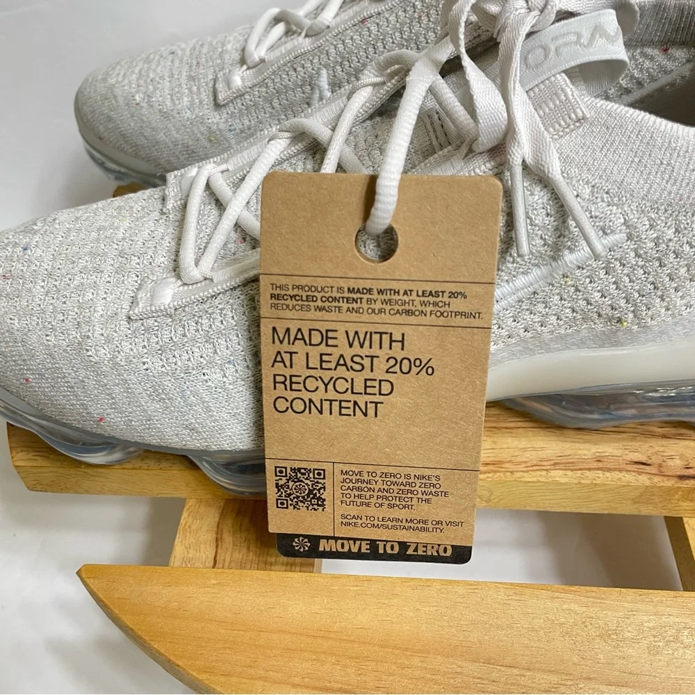 Nike Air VaporMax Flyknit 2021 Shoes Phantom Metallic Silver Size 9.5 DJ9975-001